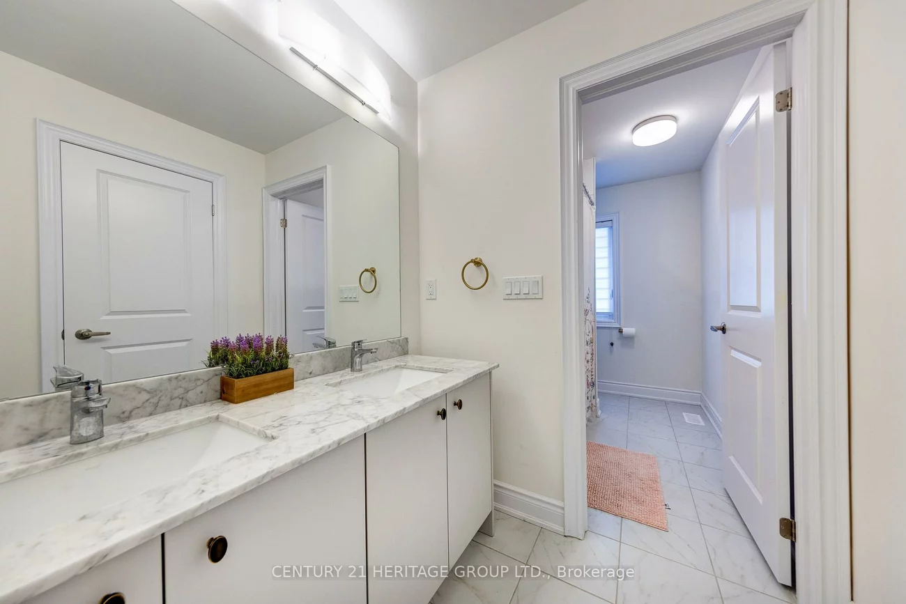 1409, Blackmore, Alcona, Innisfil