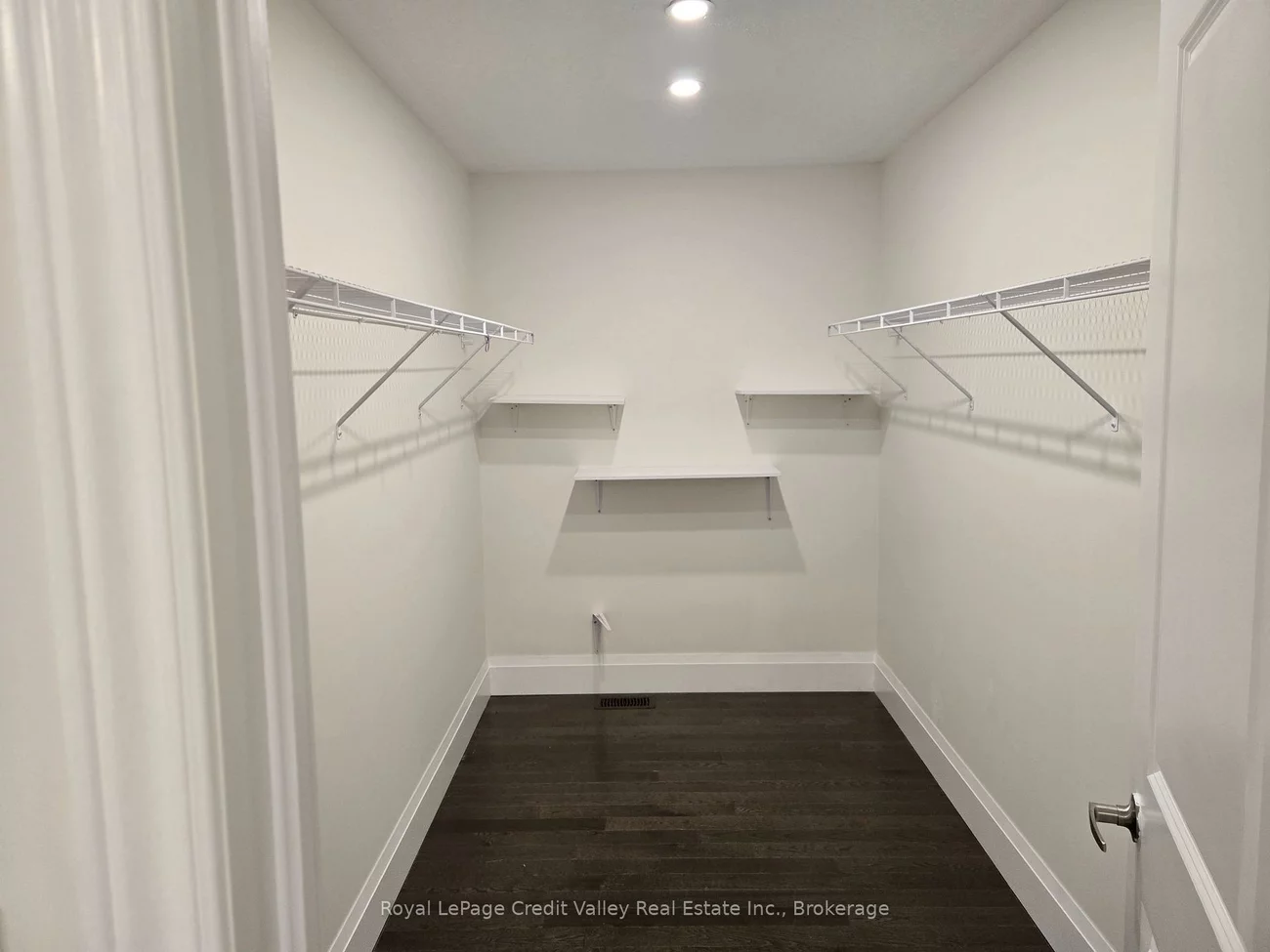2207, Lozenby, Alcona, Innisfil