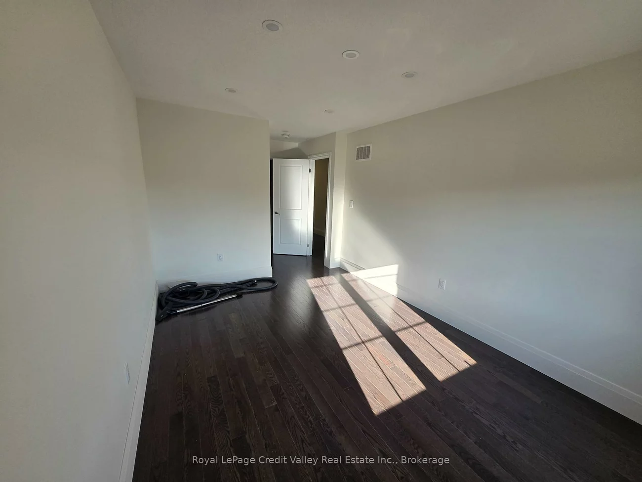 2207, Lozenby, Alcona, Innisfil
