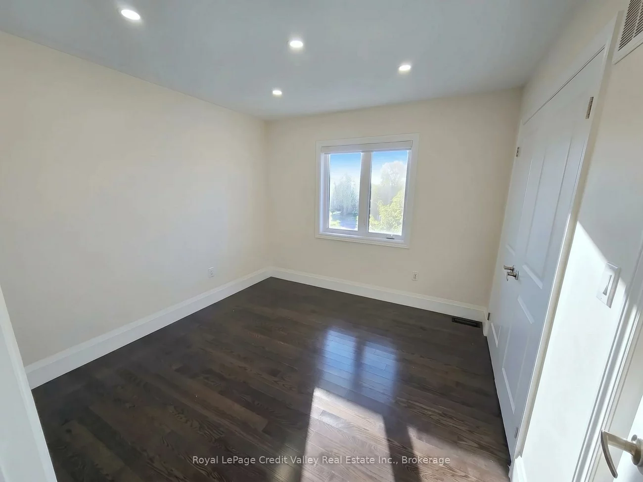 2207, Lozenby, Alcona, Innisfil