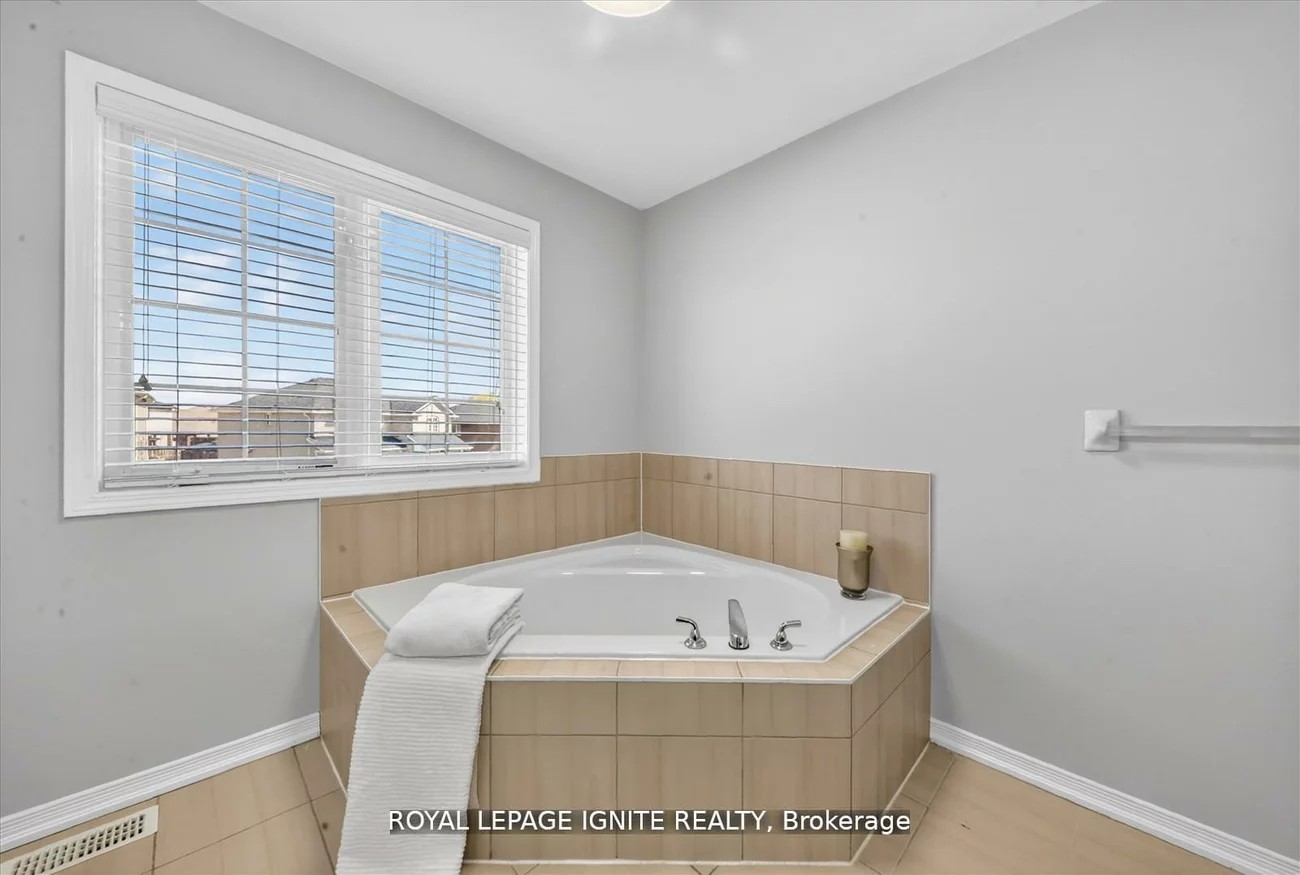 1447, Bassingthwaite, Alcona, Innisfil