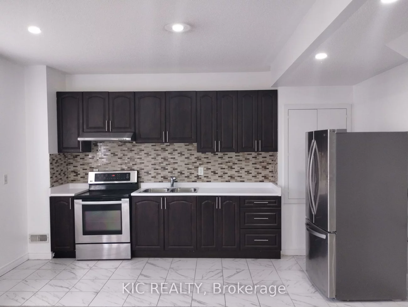 1461, Lormel Gate, Lefroy, Innisfil