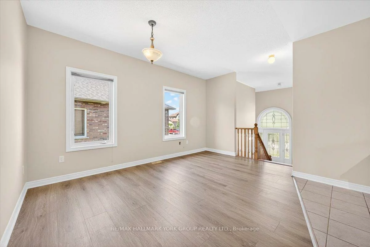 1284, Gina, Alcona, Innisfil
