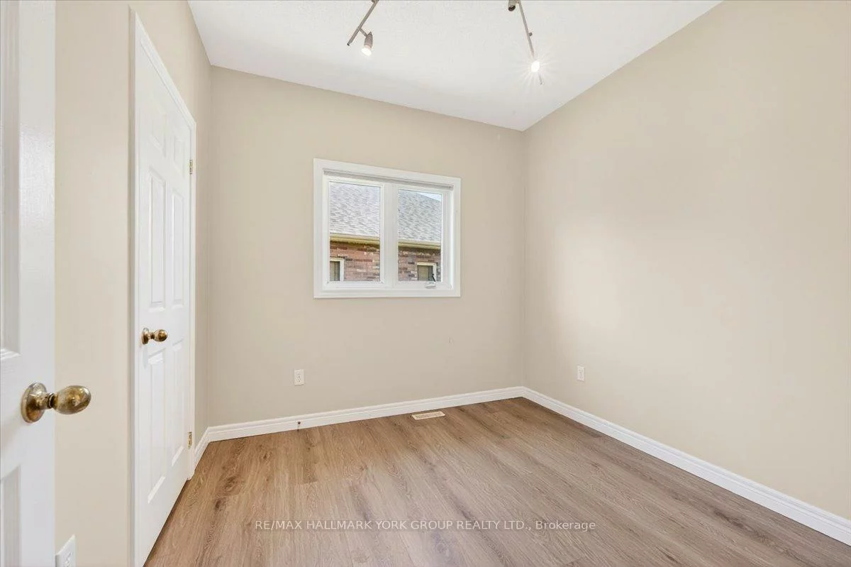 1284, Gina, Alcona, Innisfil