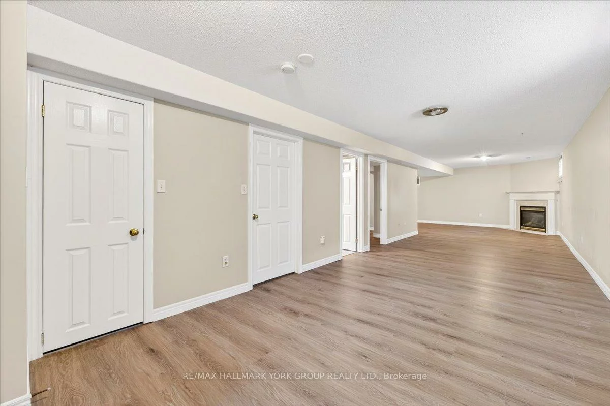 1284, Gina, Alcona, Innisfil