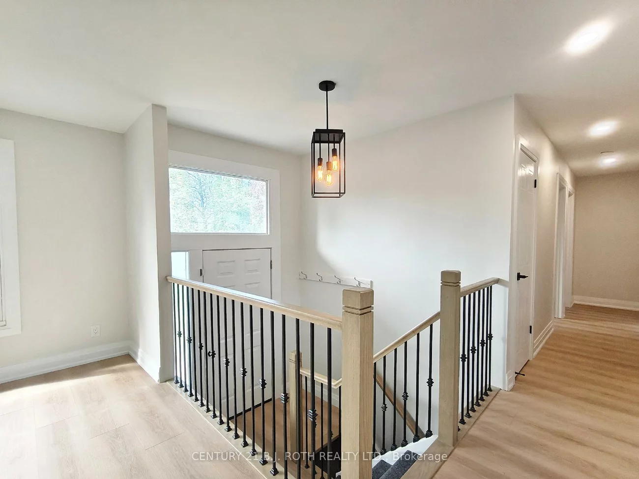698, Burton, Alcona, Innisfil