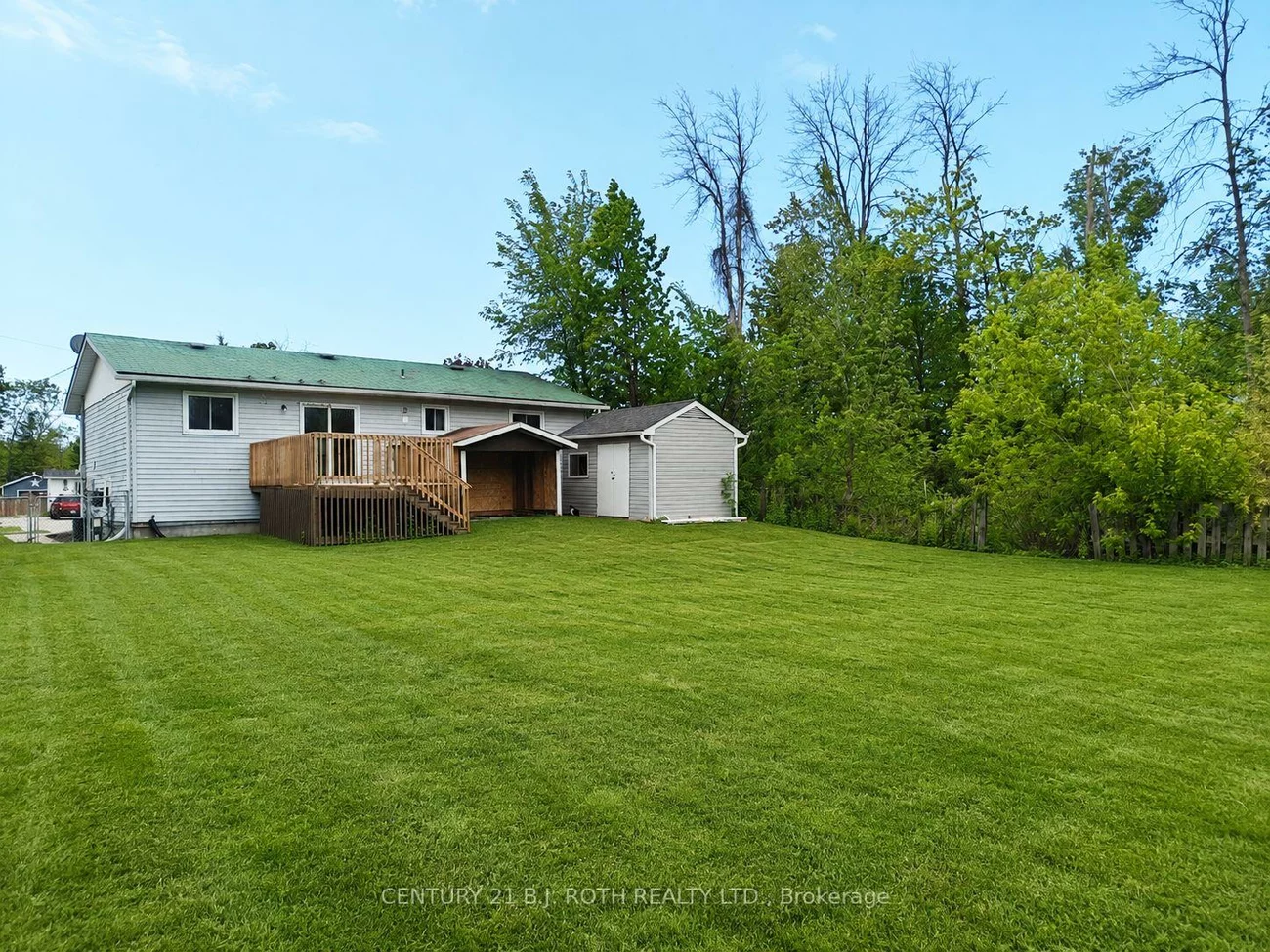 698, Burton, Alcona, Innisfil