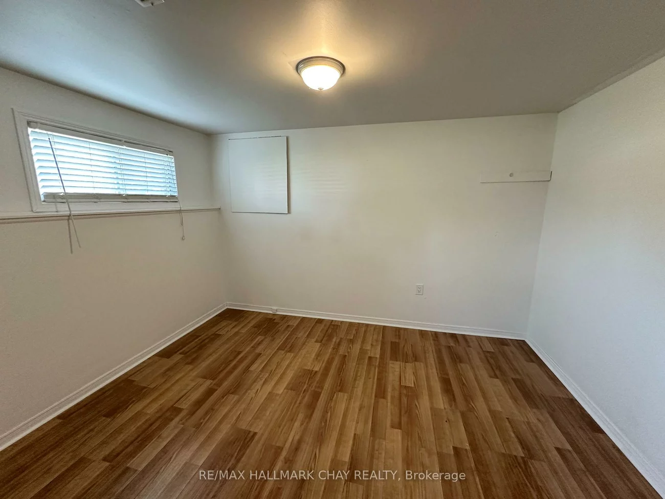 2047, Chantler, Stroud, Innisfil
