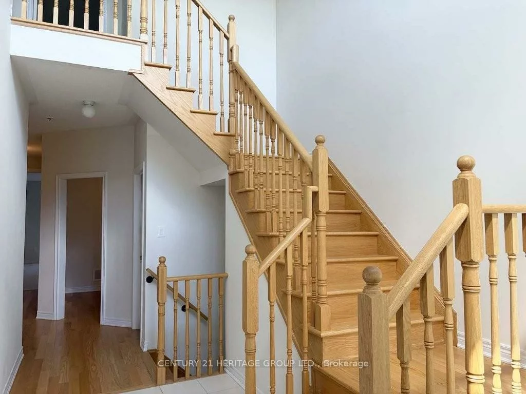 1449, Farrow, Alcona, Innisfil