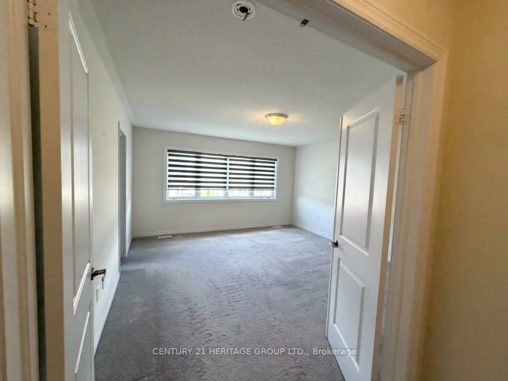 1449, Farrow, Alcona, Innisfil