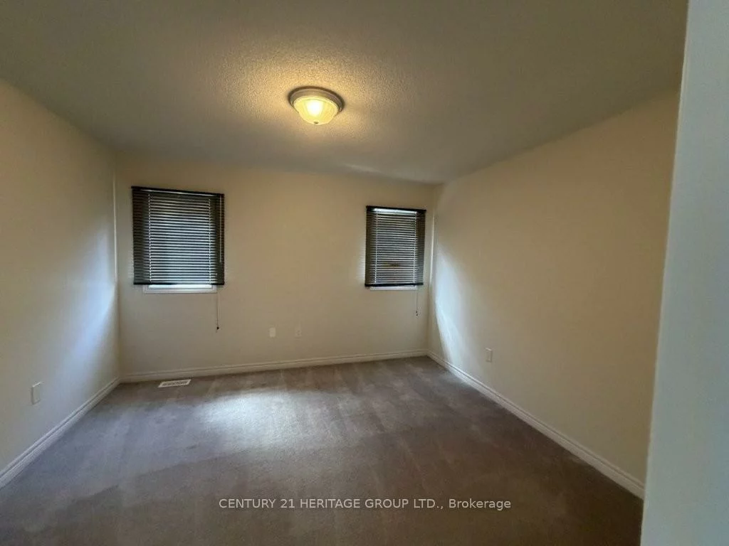 1449, Farrow, Alcona, Innisfil
