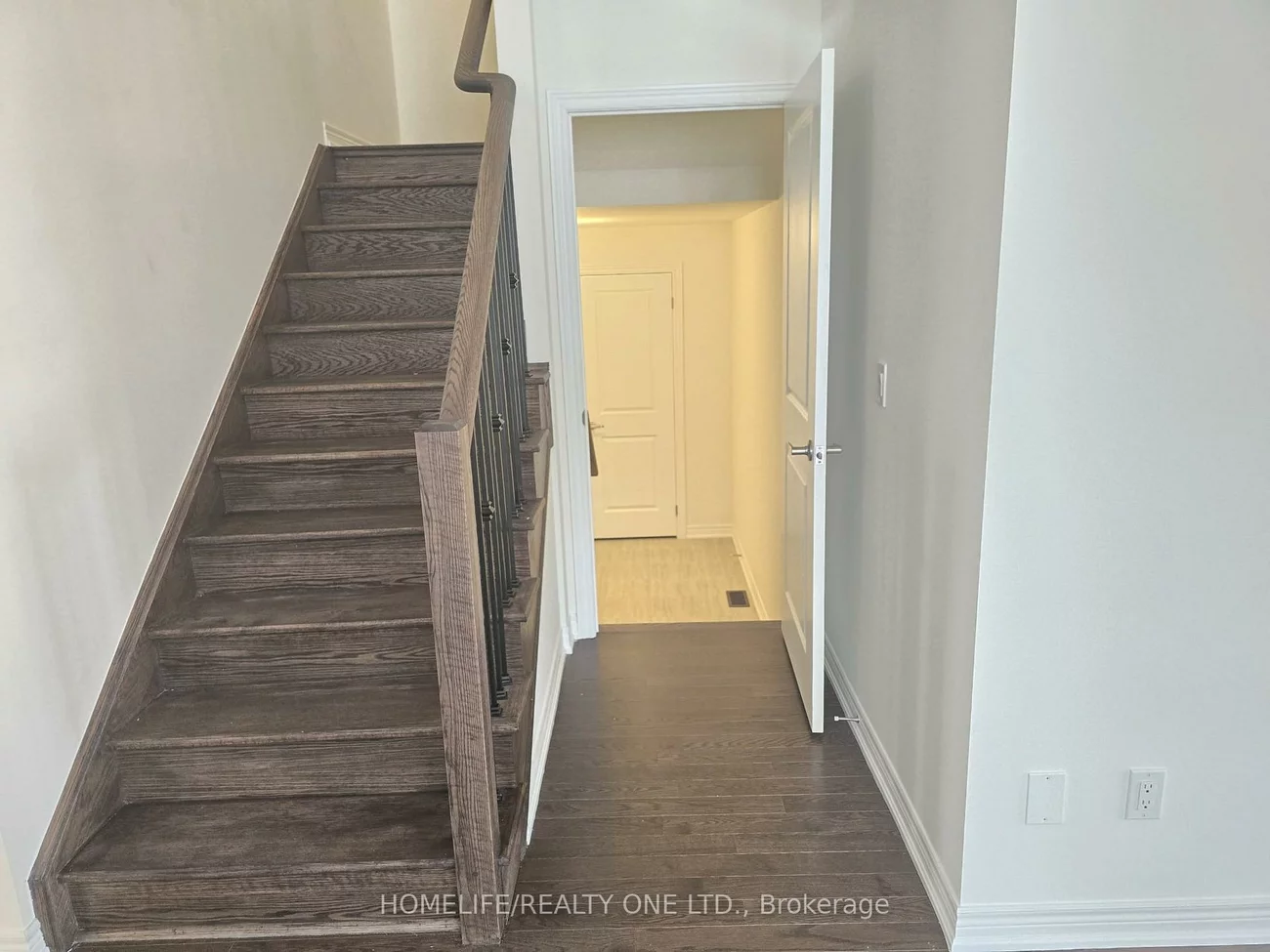 1493, Davis Loop, Lefroy, Innisfil