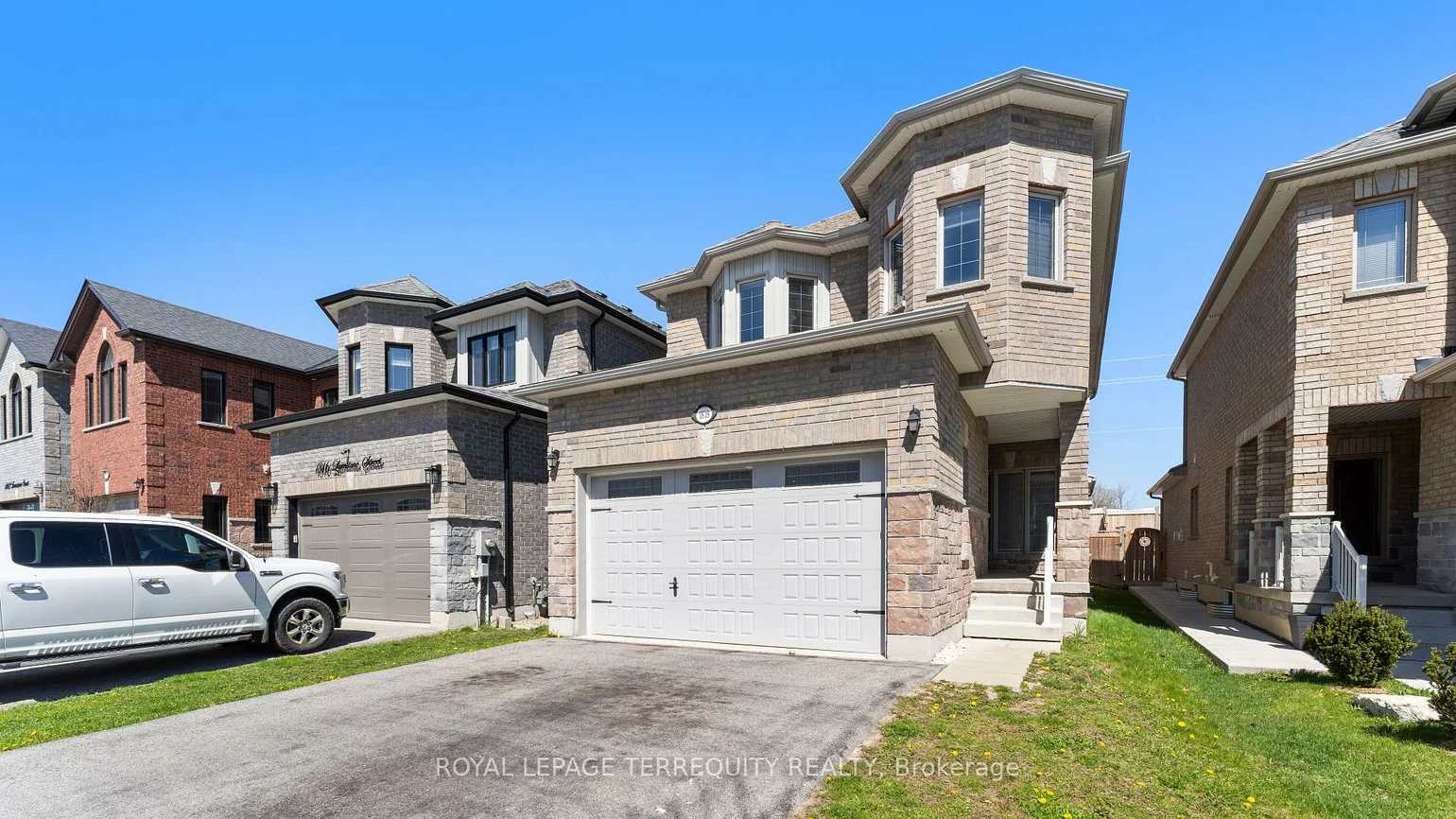 1818, Lamstone, Alcona, Innisfil