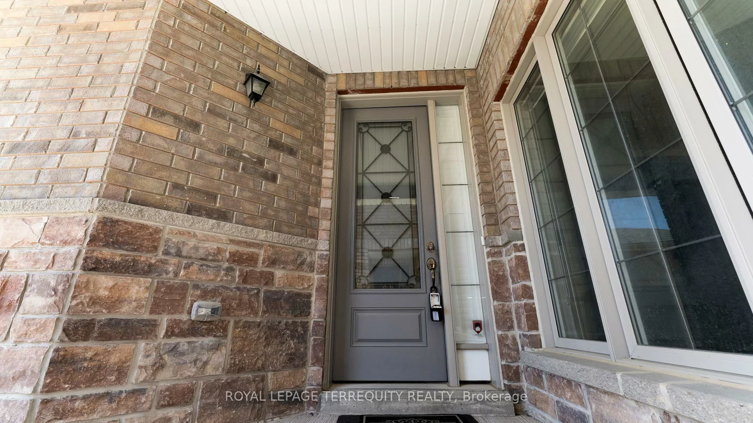 1818, Lamstone, Alcona, Innisfil
