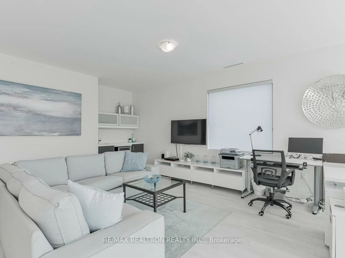 3700, Mangusta, Rural Innisfil, Innisfil
