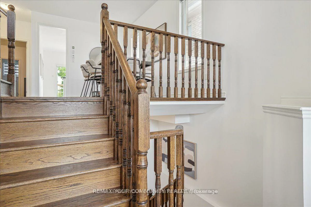 2172, Dawson, Alcona, Innisfil