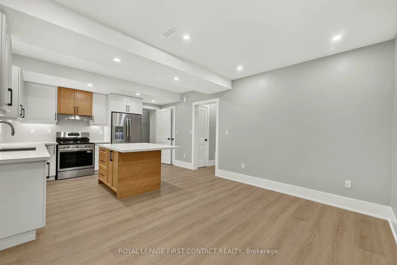 929, 7th, Alcona, Innisfil