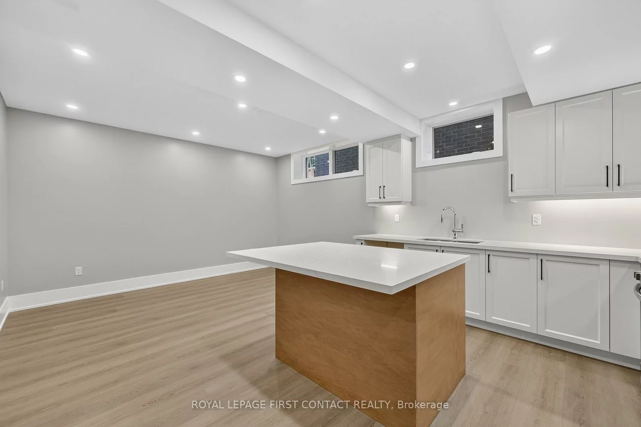 929, 7th, Alcona, Innisfil