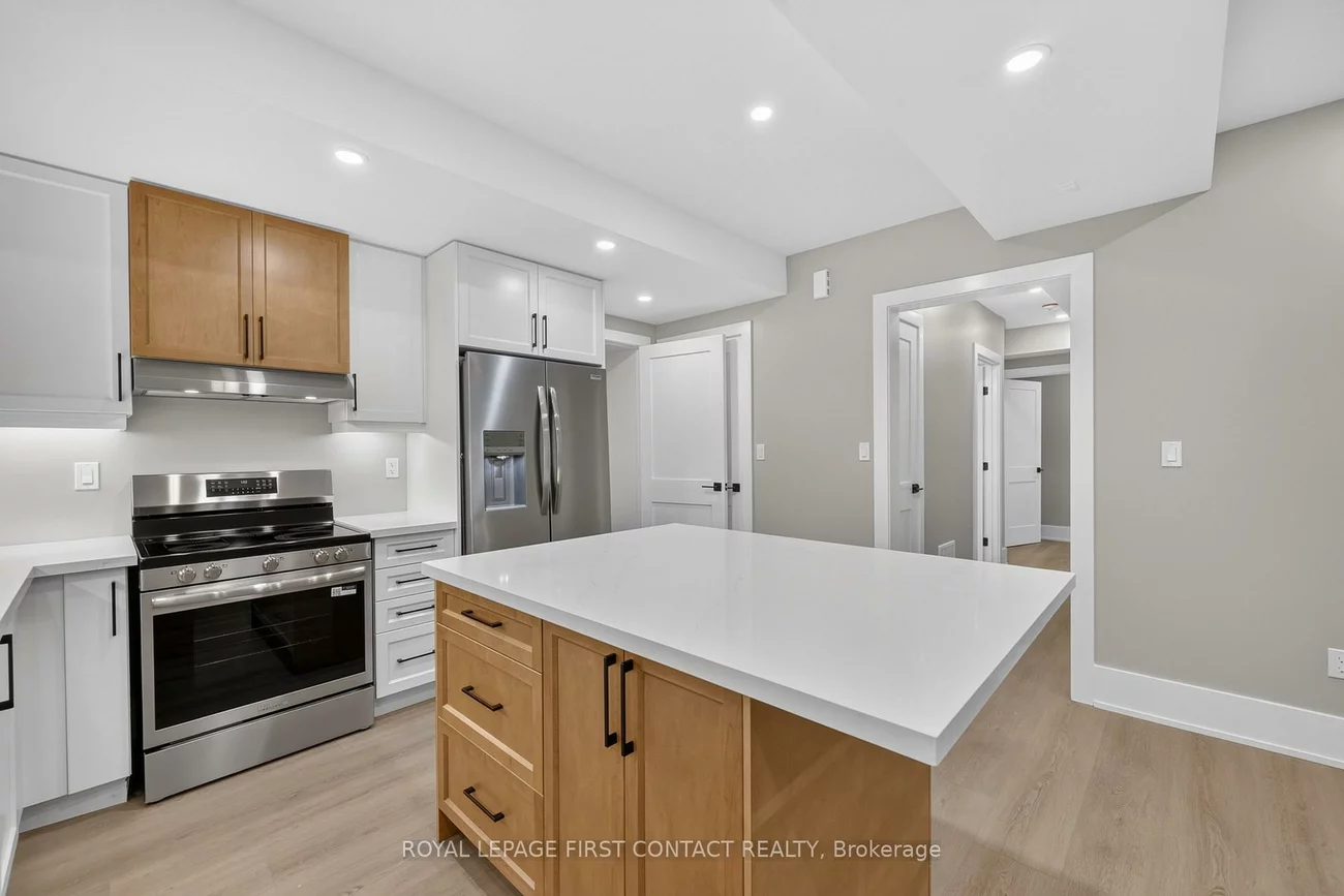 929, 7th, Alcona, Innisfil