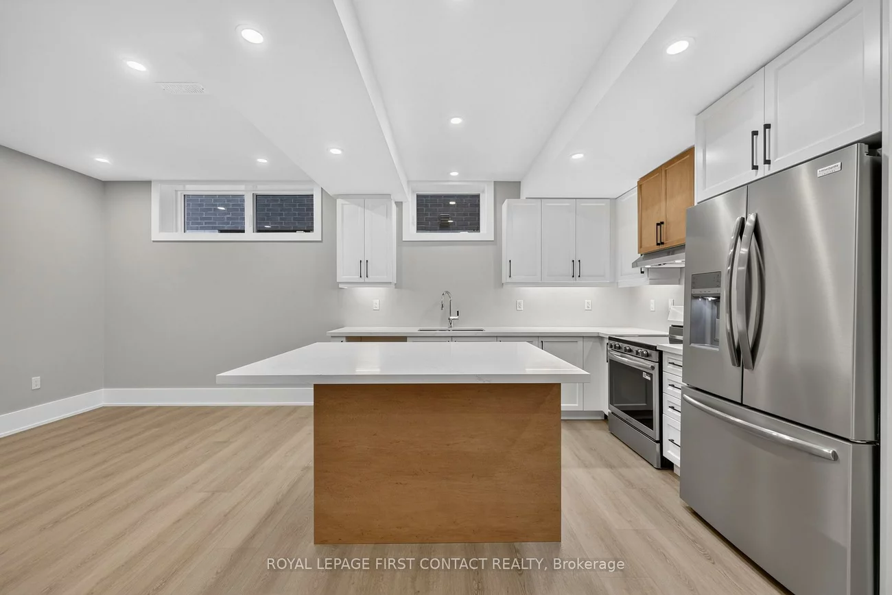 929, 7th, Alcona, Innisfil
