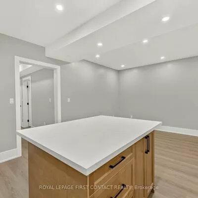 929, 7th, Alcona, Innisfil