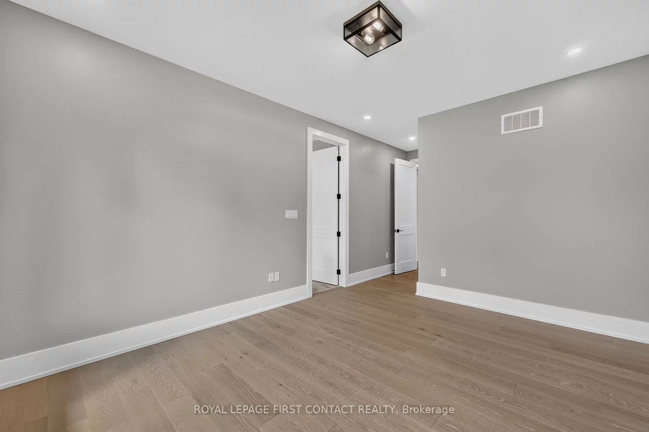 929, 7th, Alcona, Innisfil