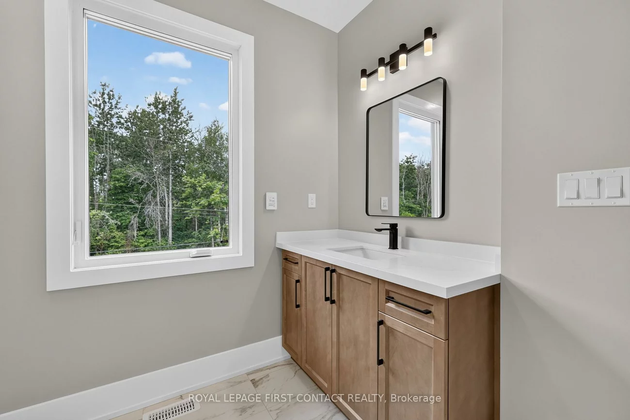 929, 7th, Alcona, Innisfil