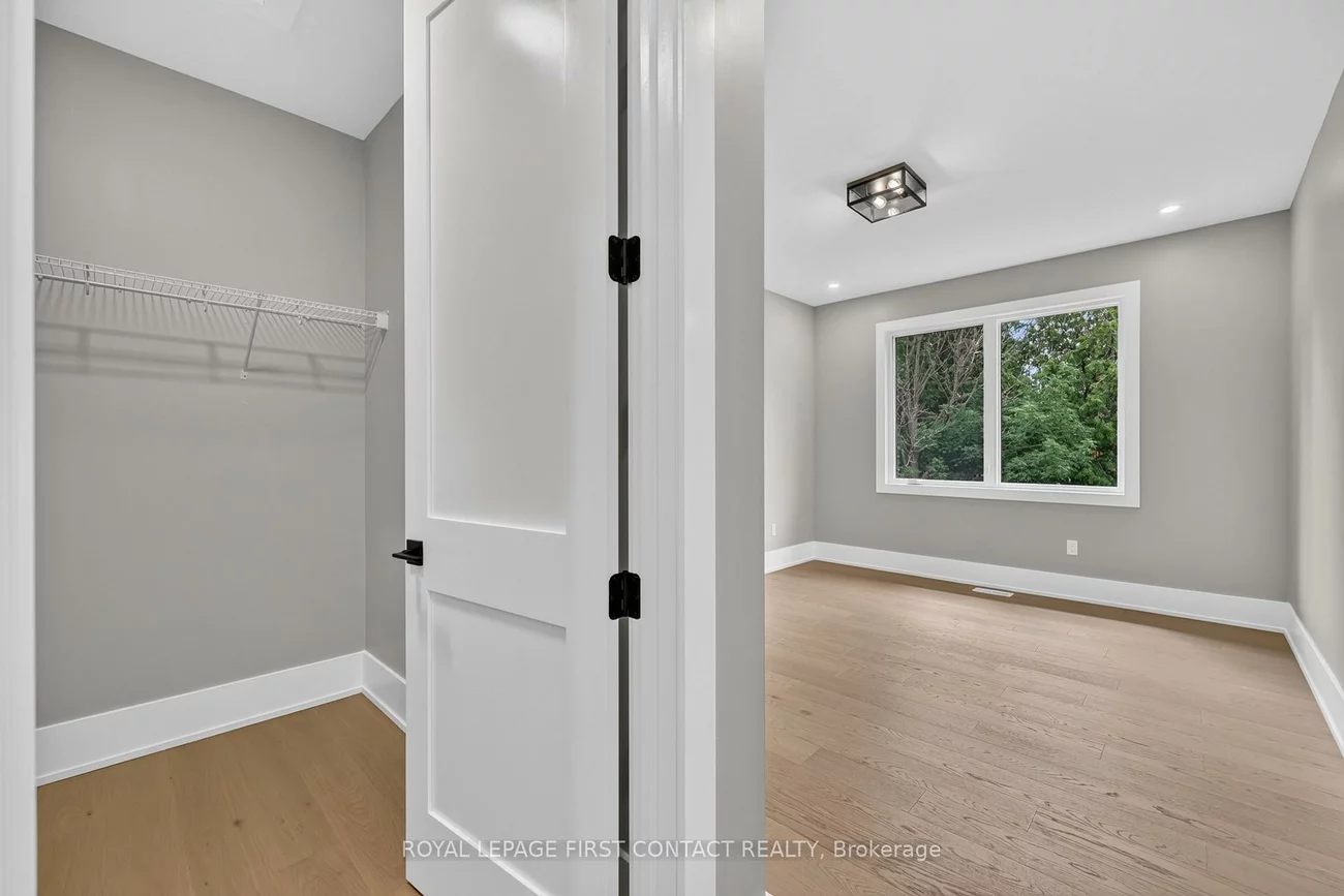 929, 7th, Alcona, Innisfil