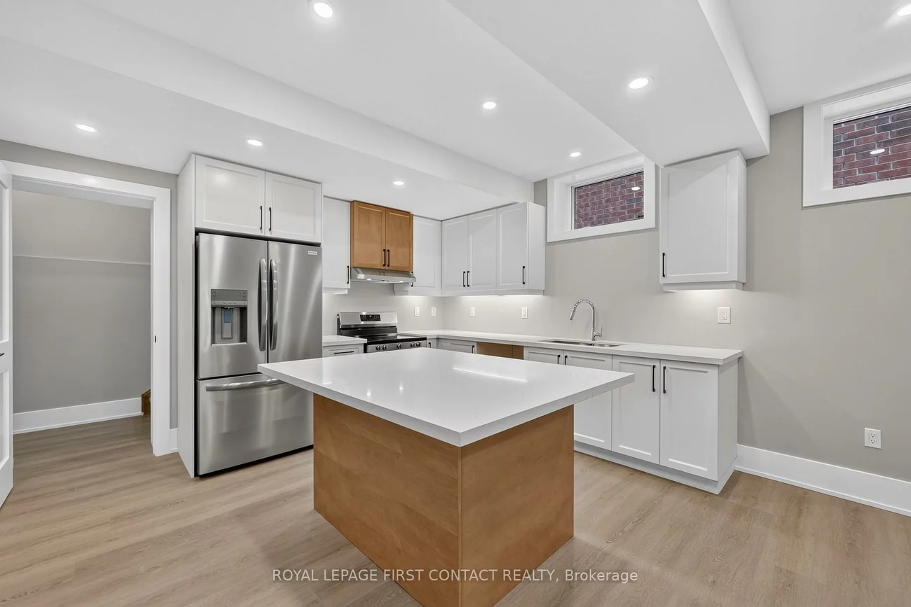 933, 7th, Alcona, Innisfil