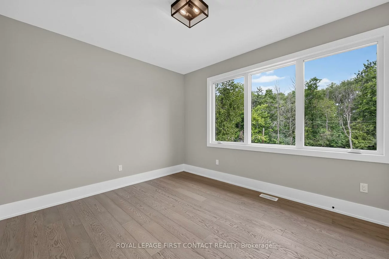 933, 7th, Alcona, Innisfil