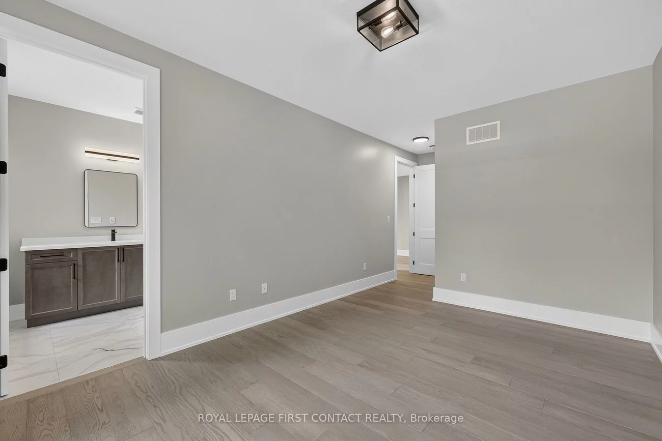 933, 7th, Alcona, Innisfil