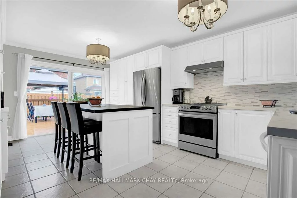 2123, Osbond, Alcona, Innisfil