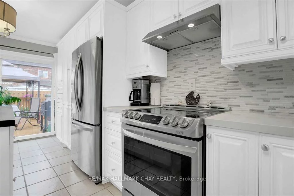2123, Osbond, Alcona, Innisfil