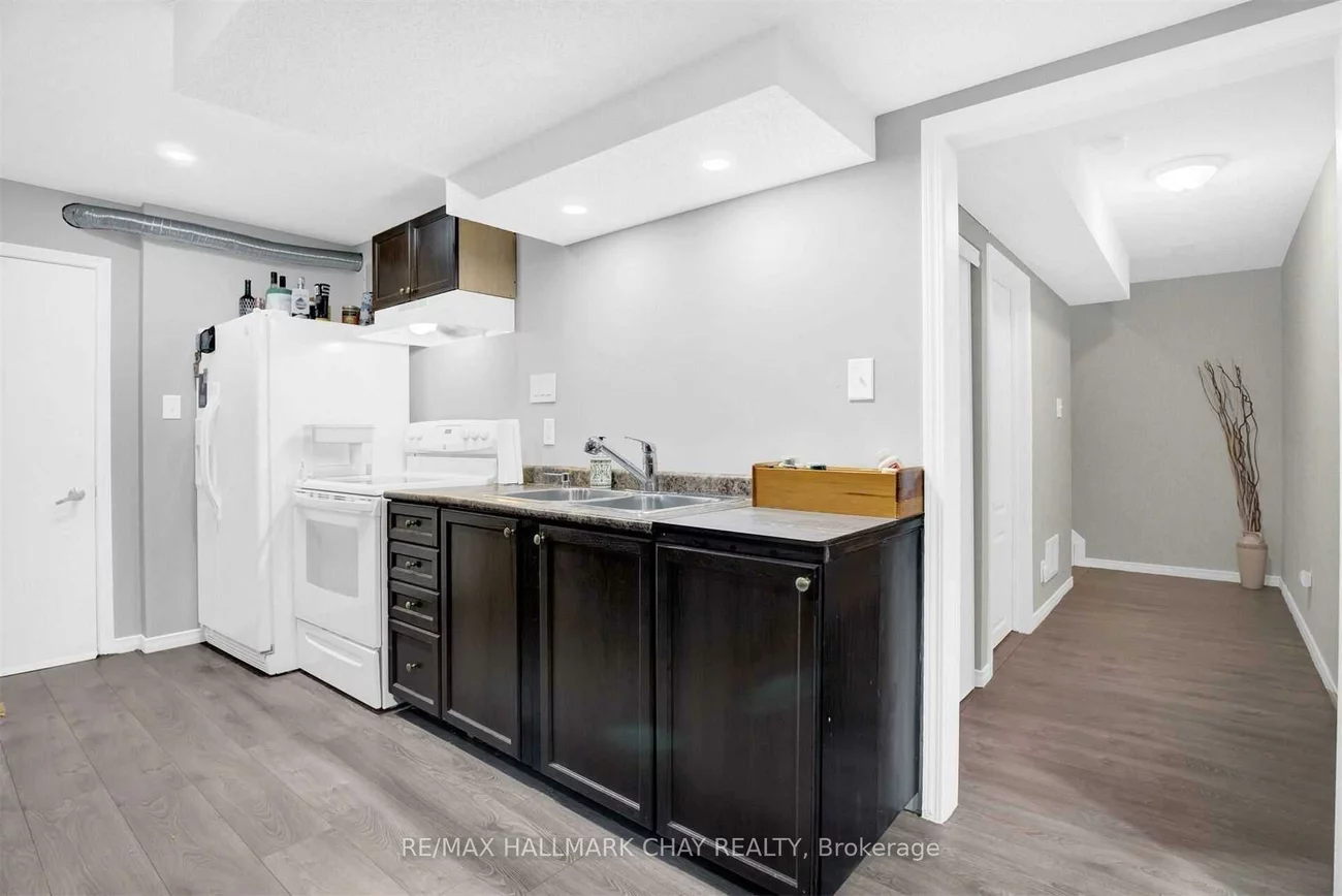 2123, Osbond, Alcona, Innisfil