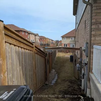 2150, Galloway (basement), Alcona, Innisfil