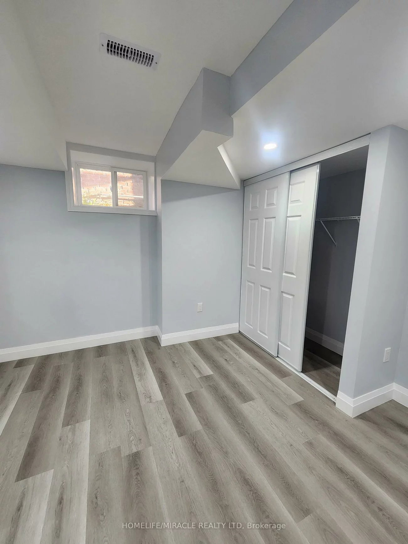 1607, Emberton, Alcona, Innisfil