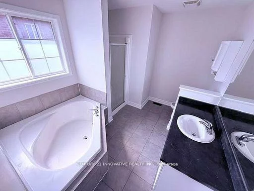 2130, Taggart, Alcona, Innisfil