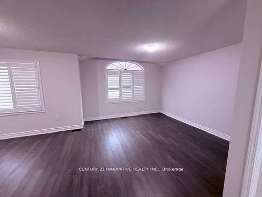 2130, Taggart, Alcona, Innisfil
