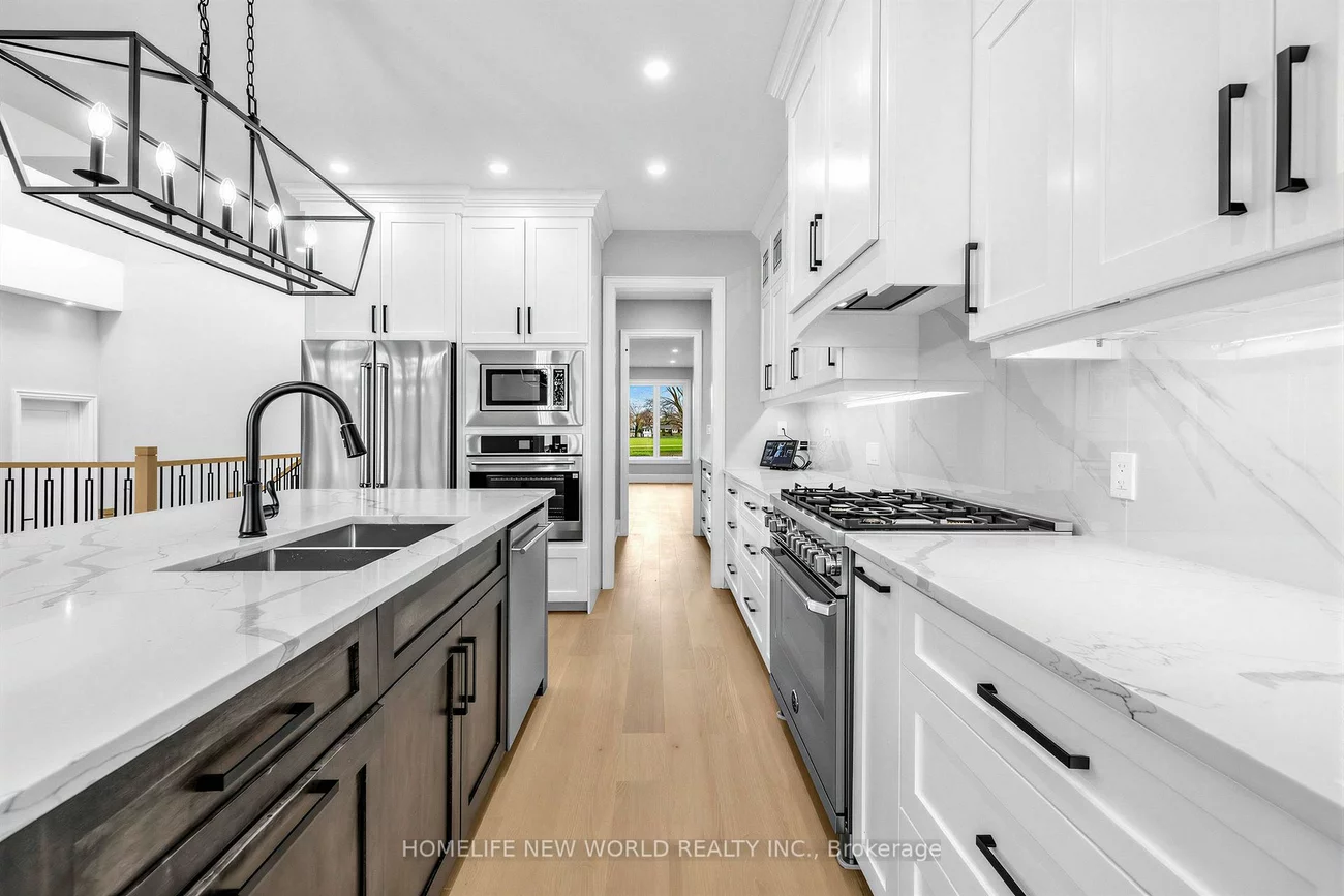 225, Sunnybrae, Stroud, Innisfil