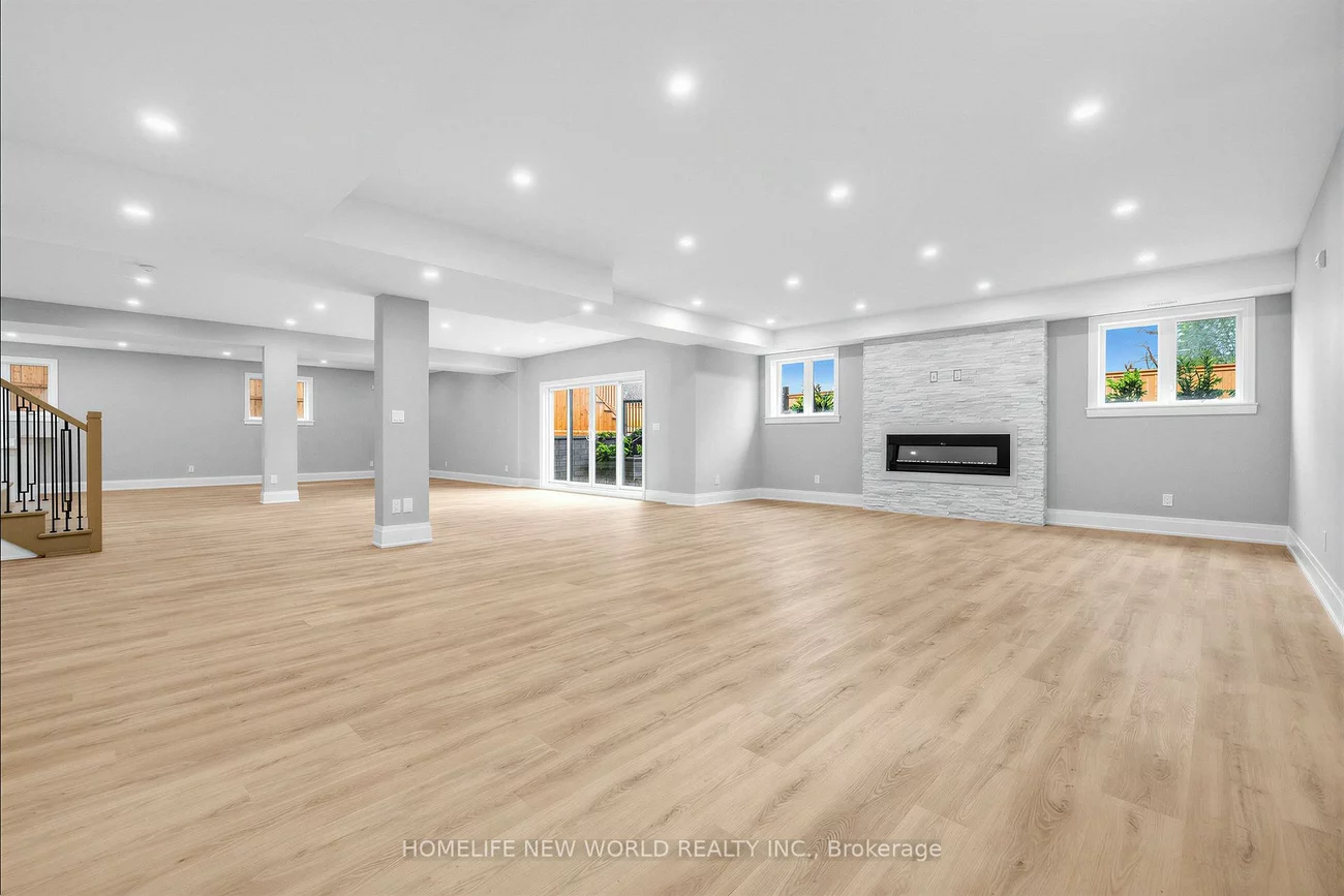 225, Sunnybrae, Stroud, Innisfil