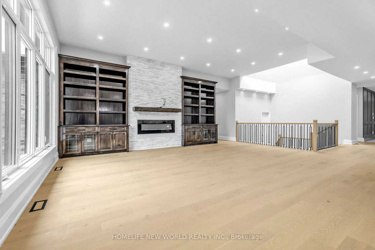 225, Sunnybrae, Stroud, Innisfil