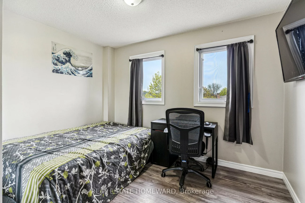 1117, Ashley, Alcona, Innisfil