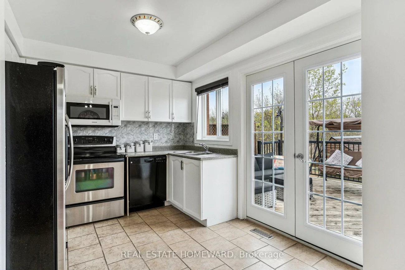 1117, Ashley, Alcona, Innisfil