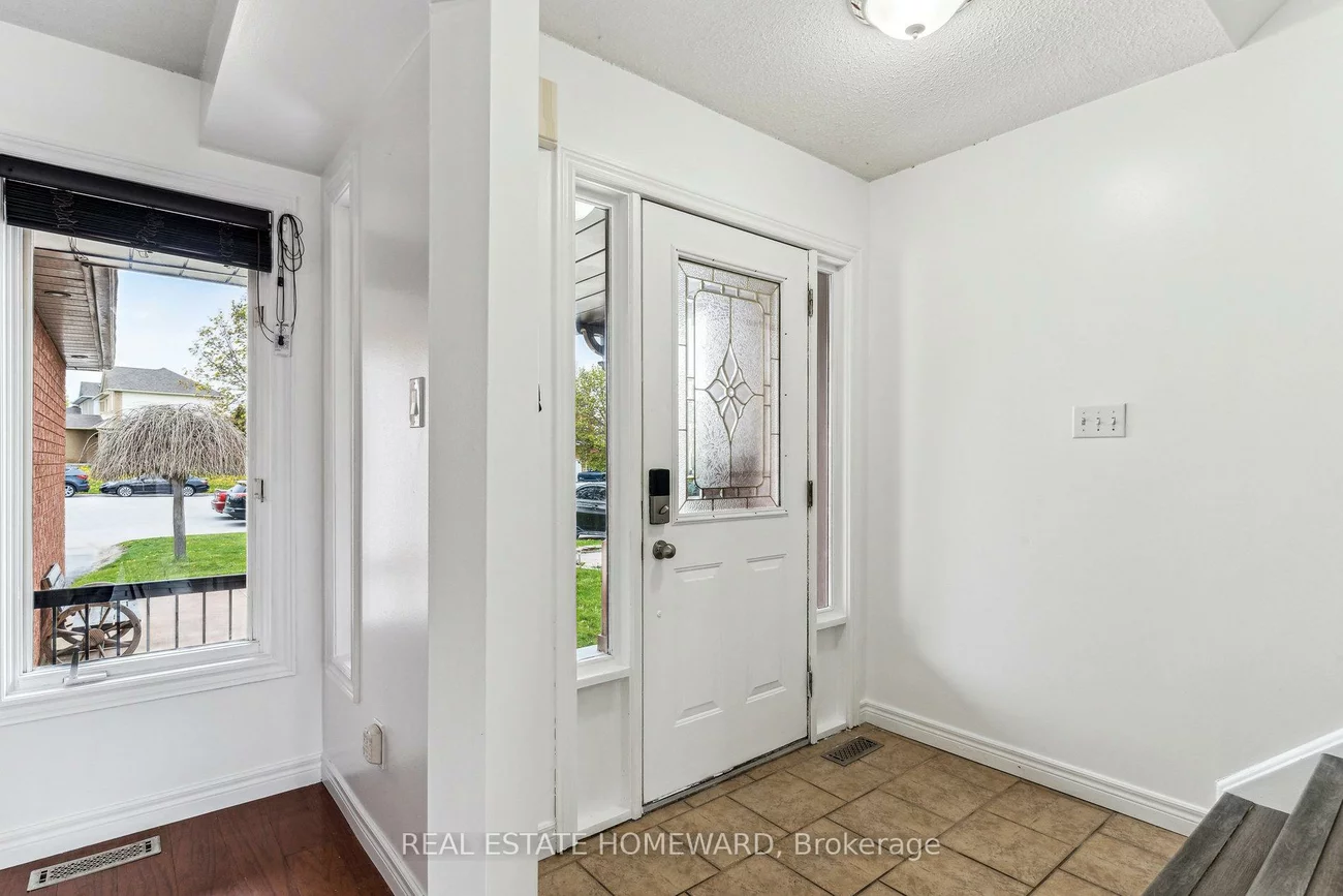 1117, Ashley, Alcona, Innisfil