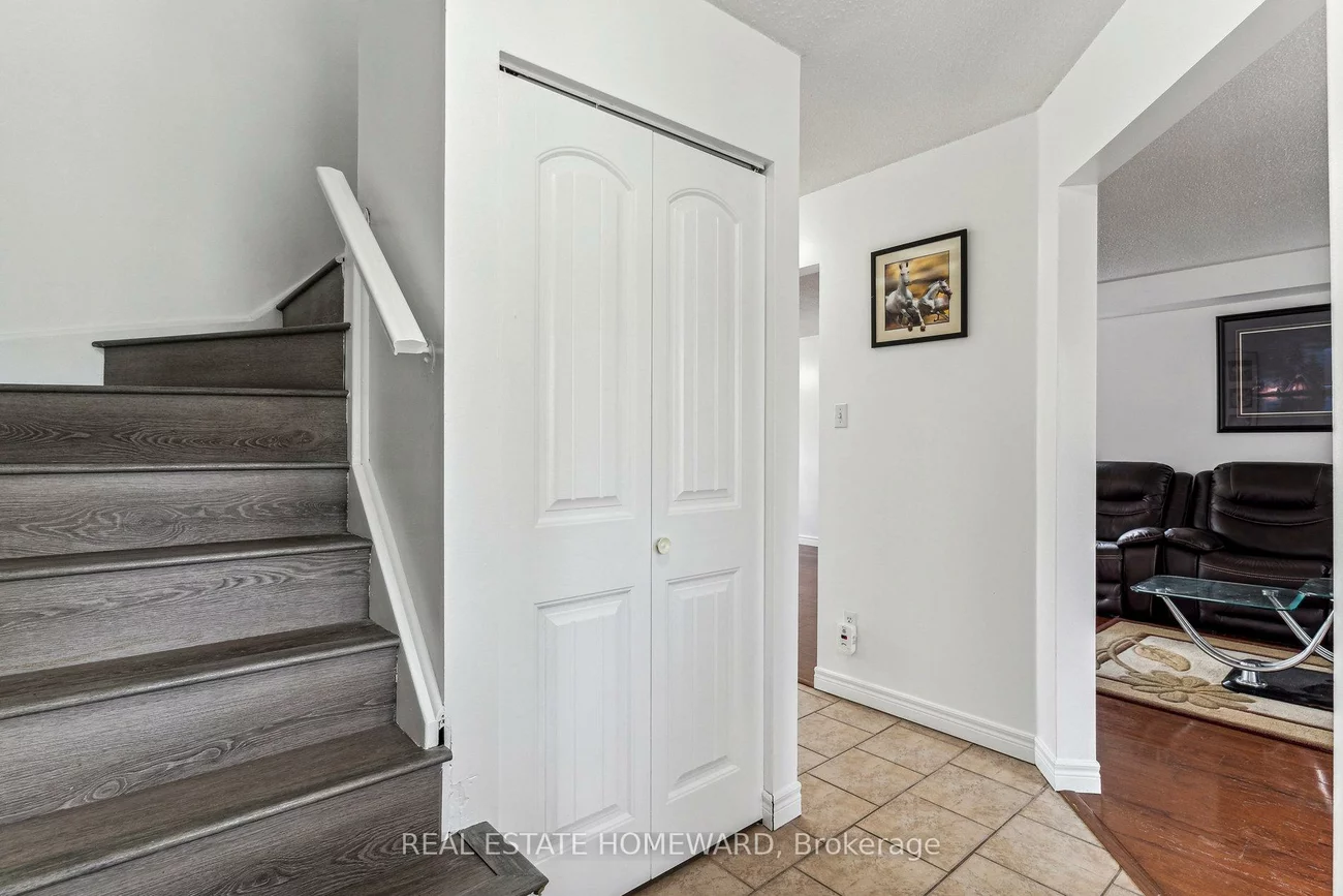 1117, Ashley, Alcona, Innisfil