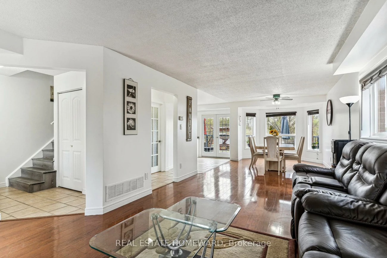 1117, Ashley, Alcona, Innisfil