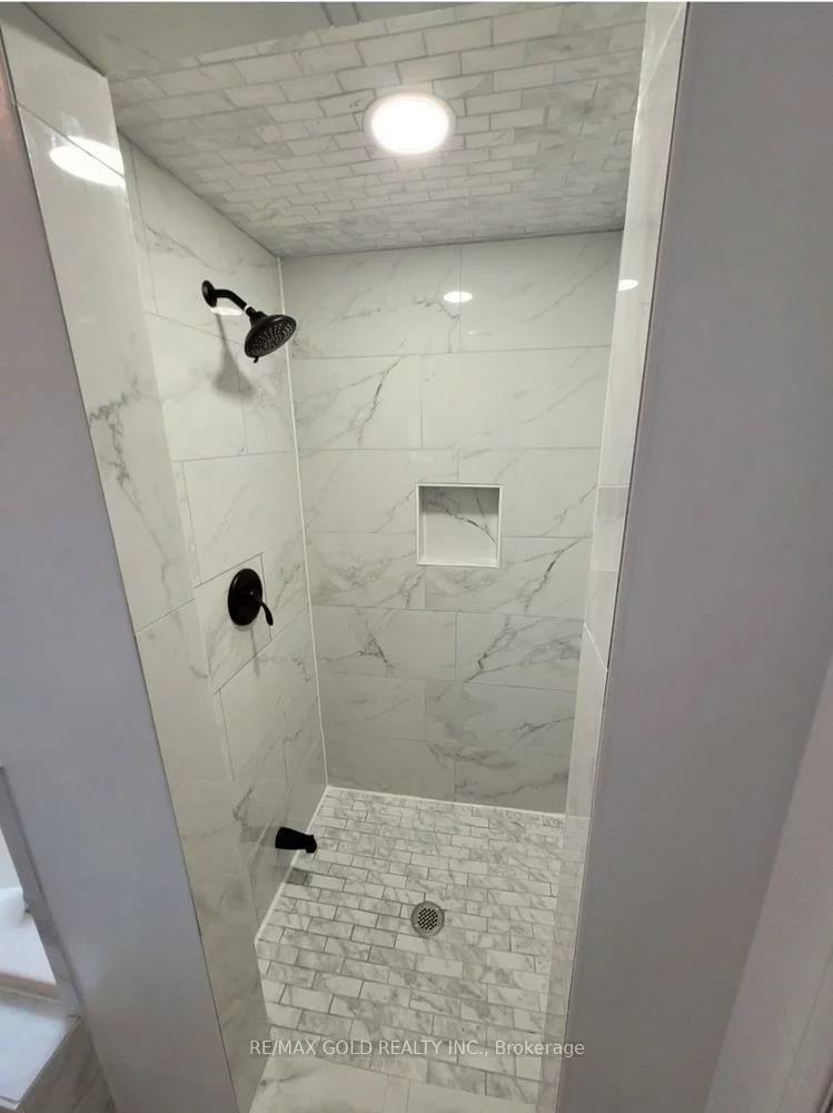 1199, Andrade, Alcona, Innisfil
