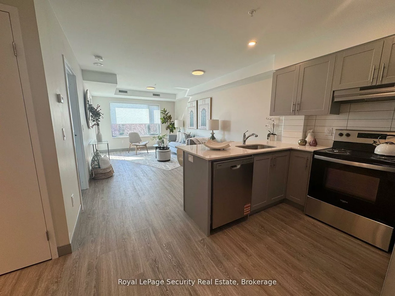 1015, Innisfil Beach, Alcona, Innisfil