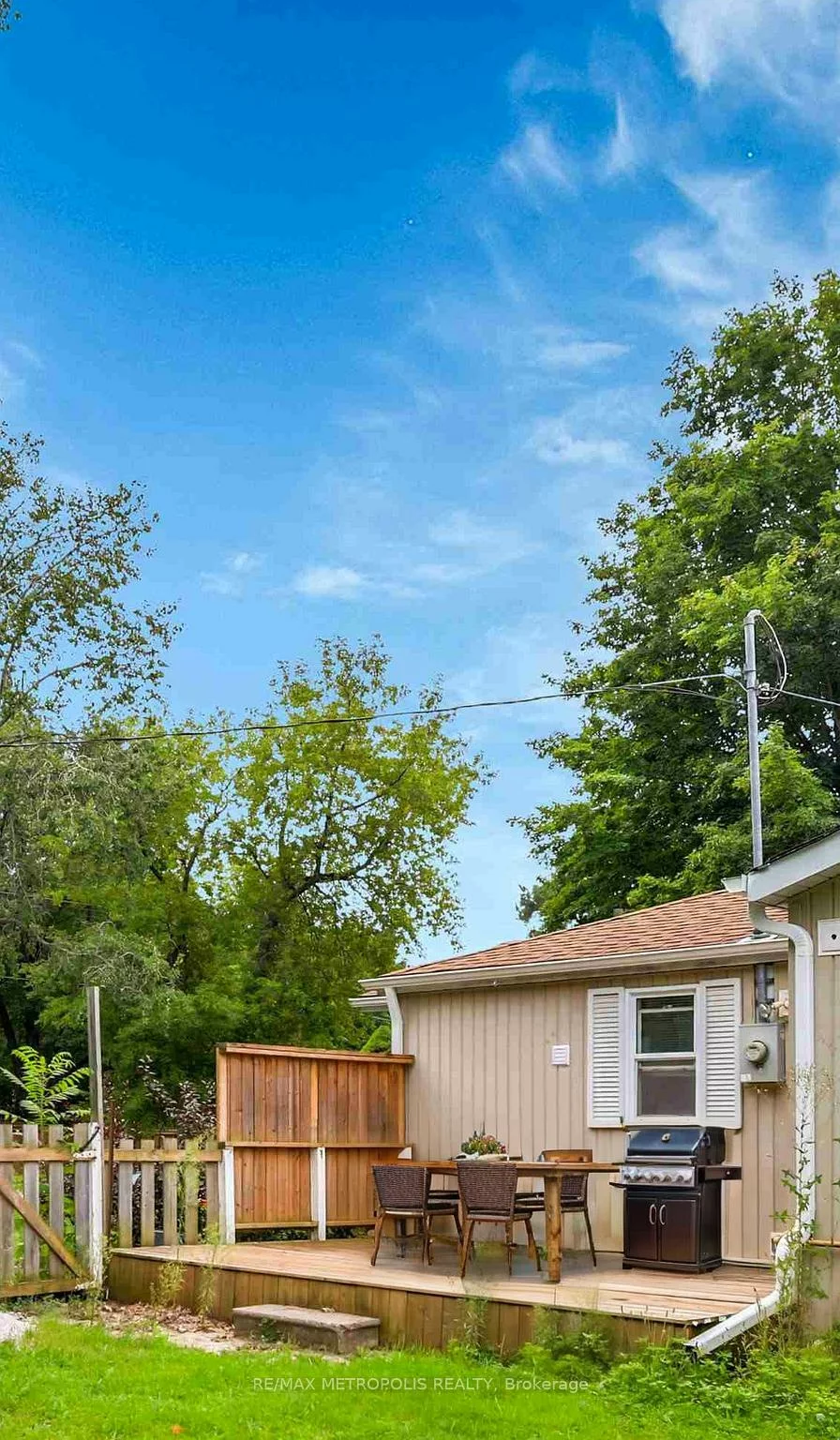 856, Central, Alcona, Innisfil