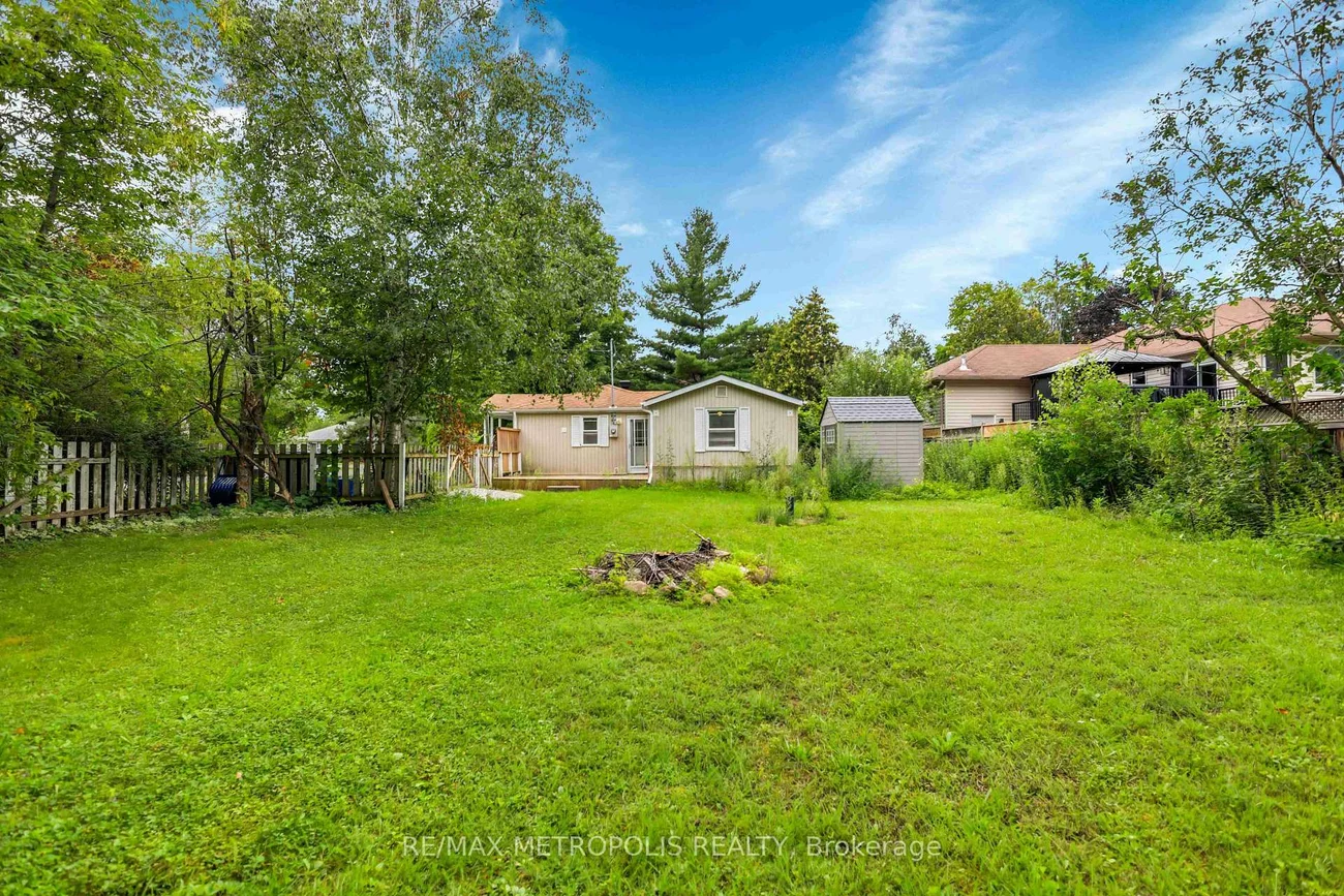 856, Central, Alcona, Innisfil